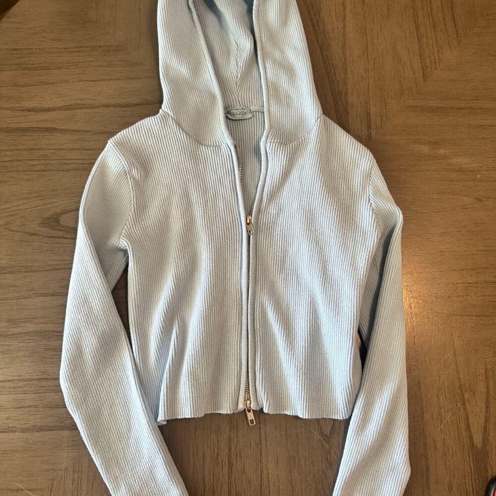 Ribbed zip up hoodie size